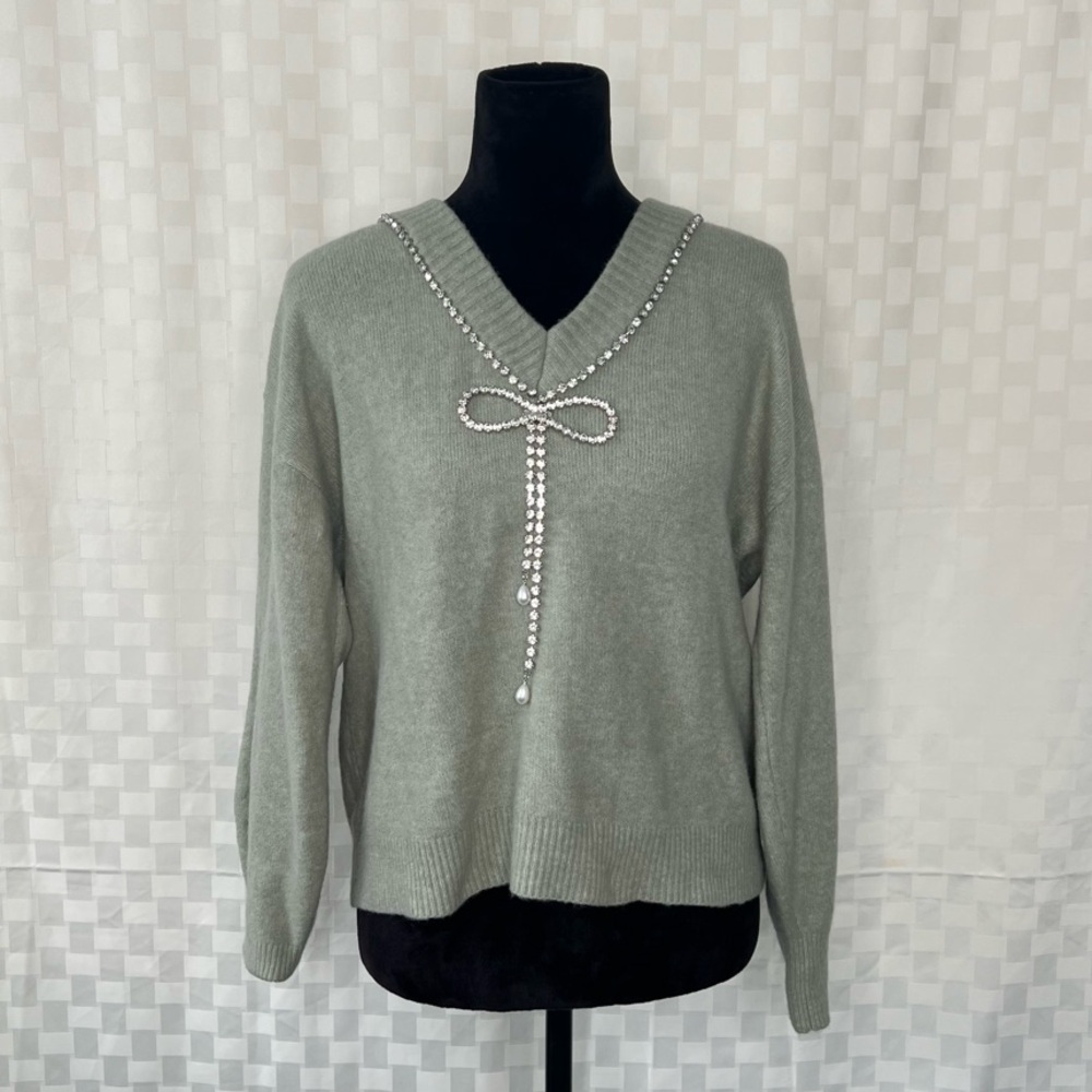 Express Green V-Neck Sweater Lightweight Knit Rhinestone Bow